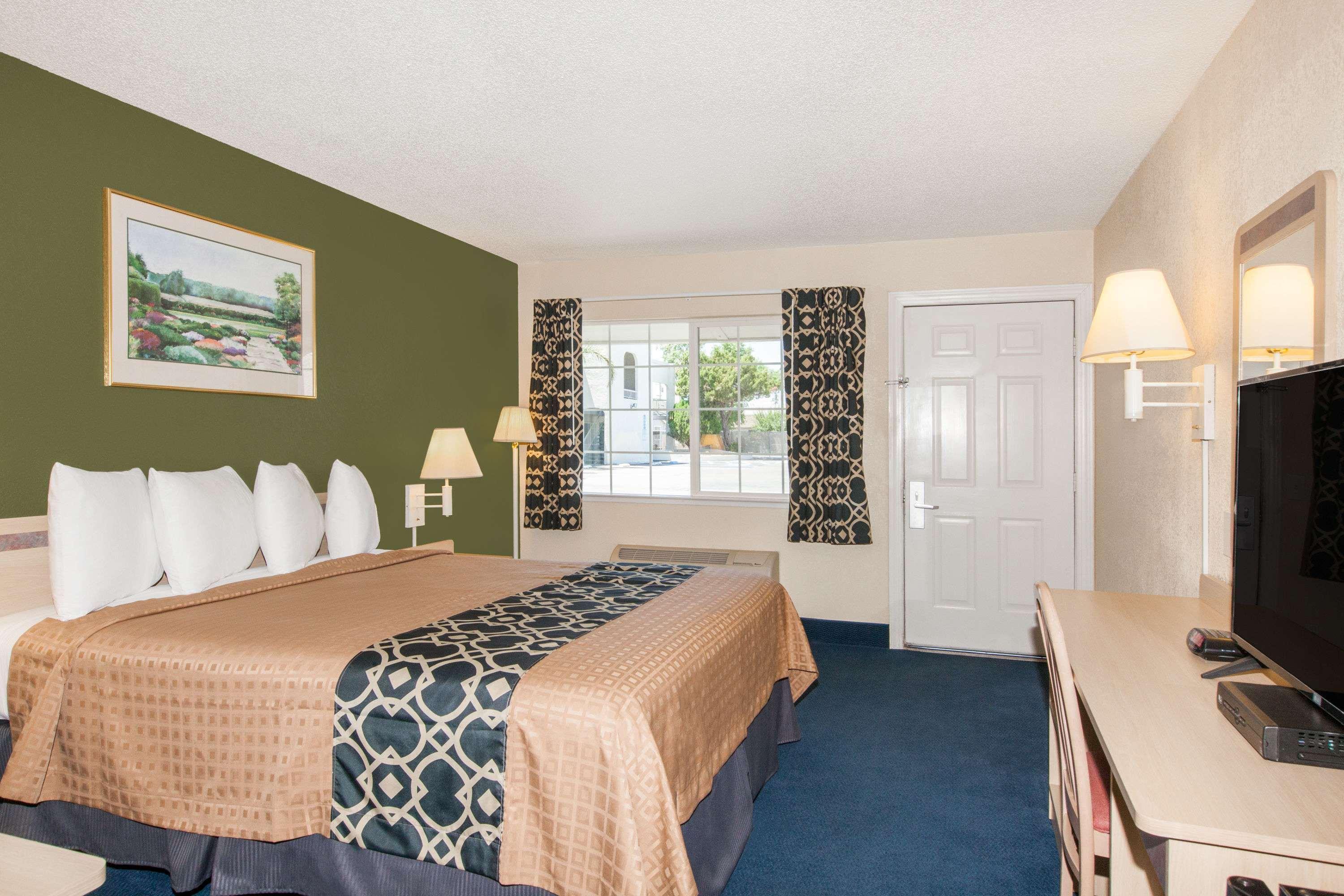 Travelodge By Wyndham Los Banos Ca Ngoại thất bức ảnh