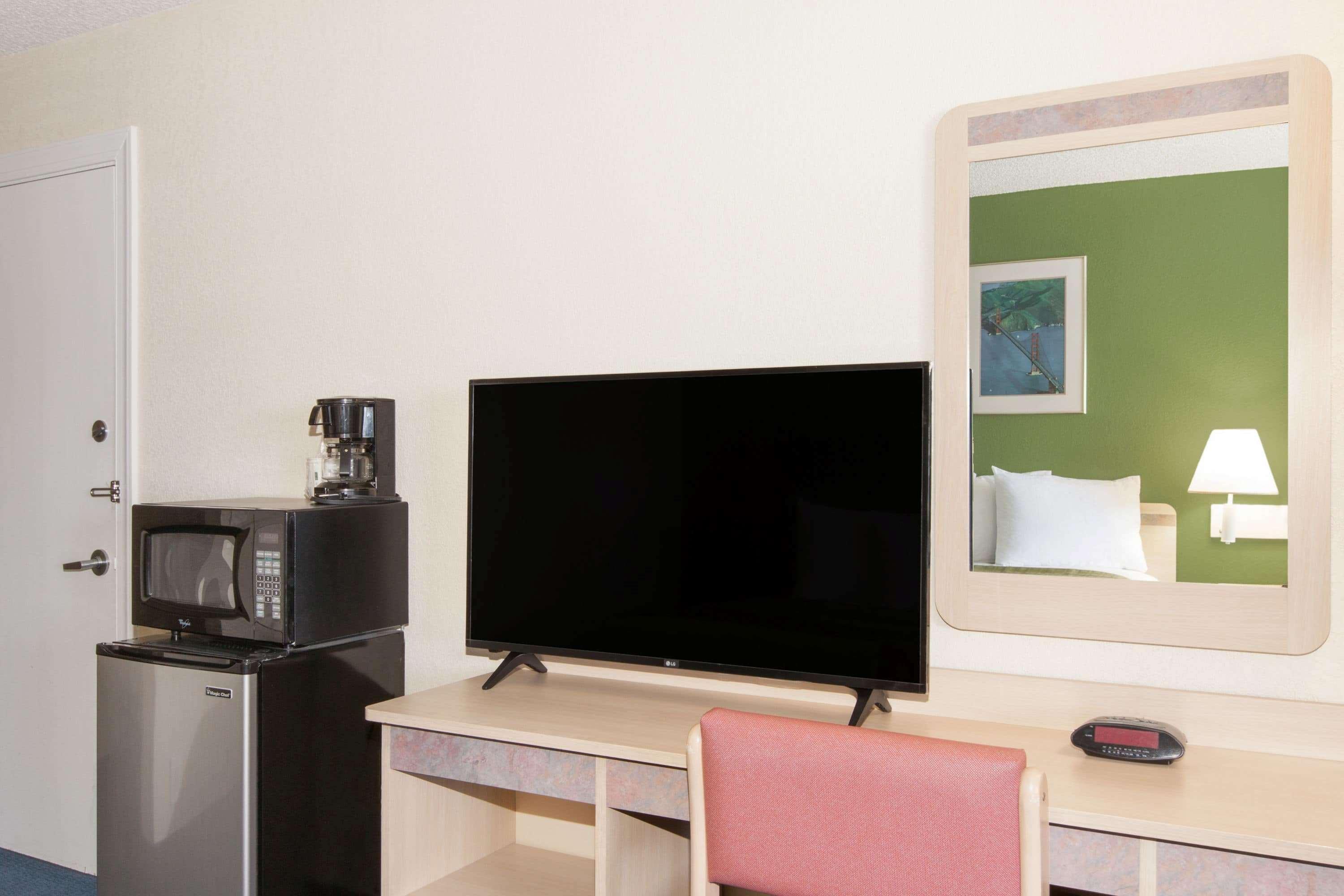 Travelodge By Wyndham Los Banos Ca Ngoại thất bức ảnh