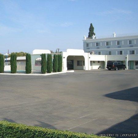 Travelodge By Wyndham Los Banos Ca Ngoại thất bức ảnh