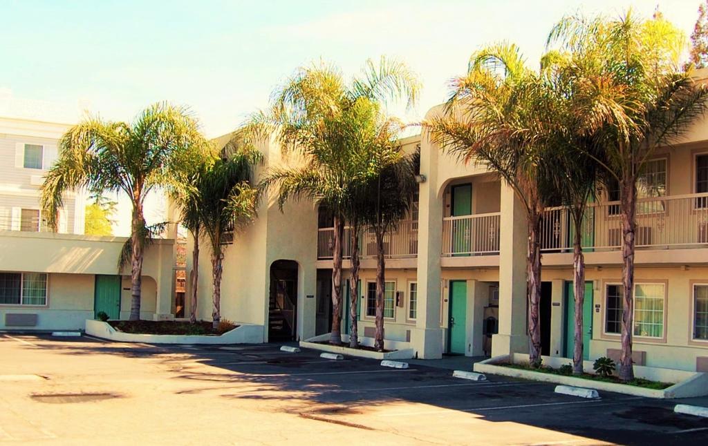 Travelodge By Wyndham Los Banos Ca Ngoại thất bức ảnh